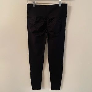 Booty Scrunch leggings, black